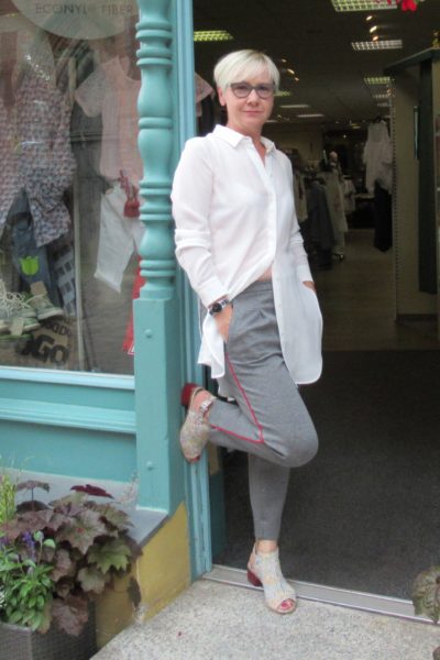 Bluse von oui, Hose von SET