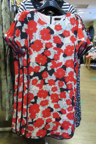 Kleid von Thomas Rabe