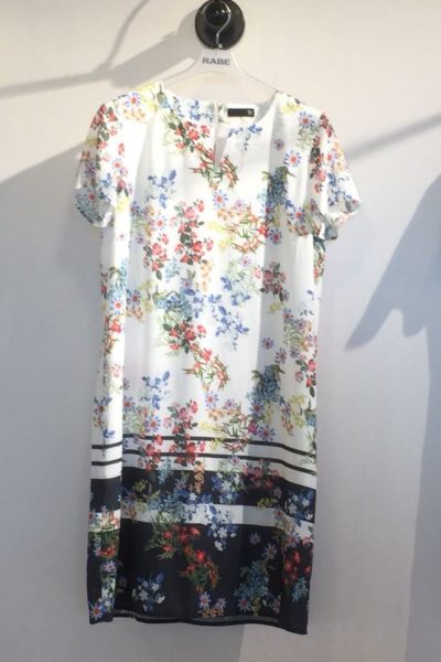 Kleid von Thomas Rabe