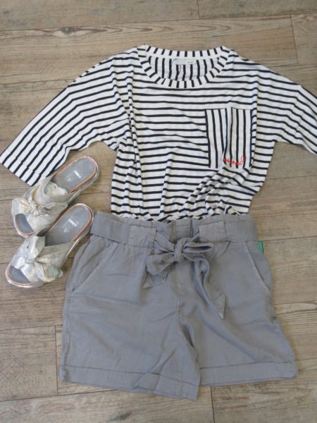 Shirt und Short von oui, Schuhe von iiM77