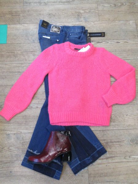 Pullover von SET, Jeans von Glücksmoment, Ankle-Boots von iiM77