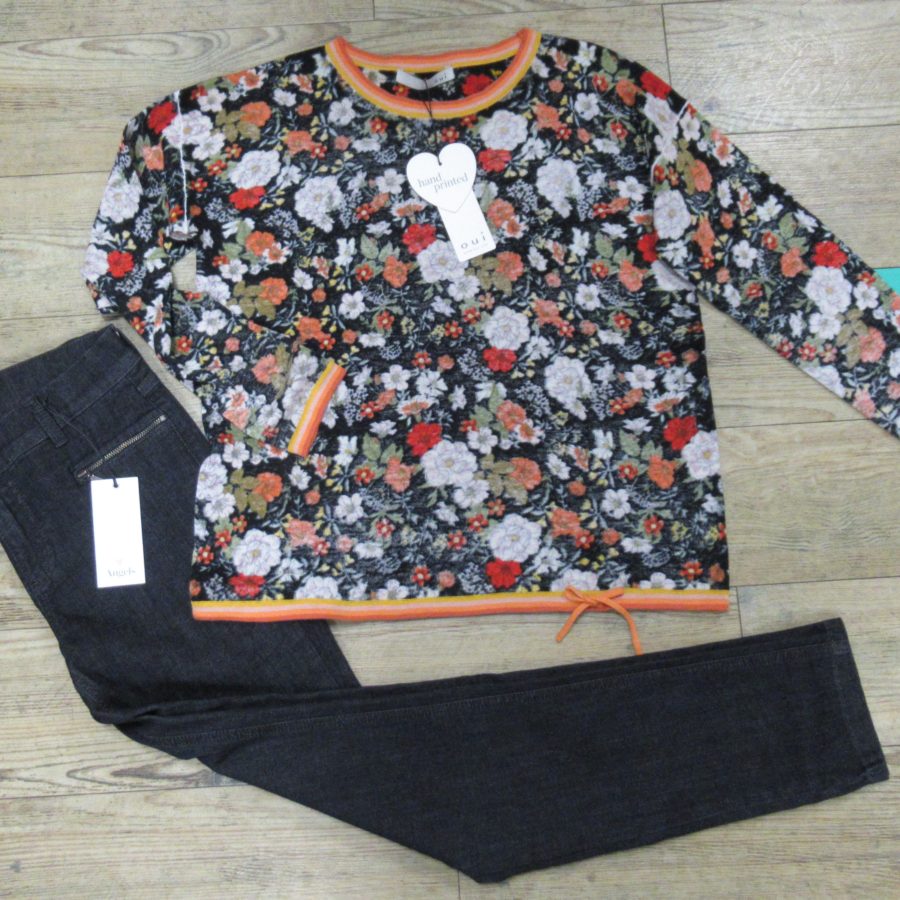 Baumwoll-Pullover von oui und Hose von Angels